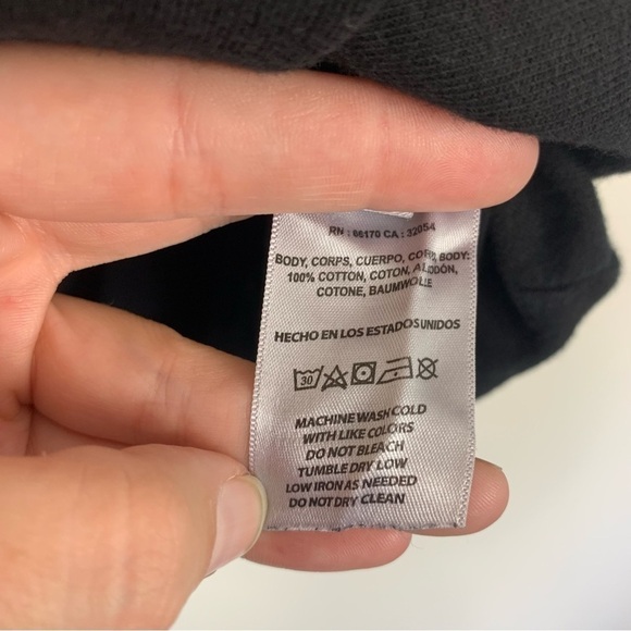 T.La Cropped Black Hoodie Size Large - Picture 8 of 10